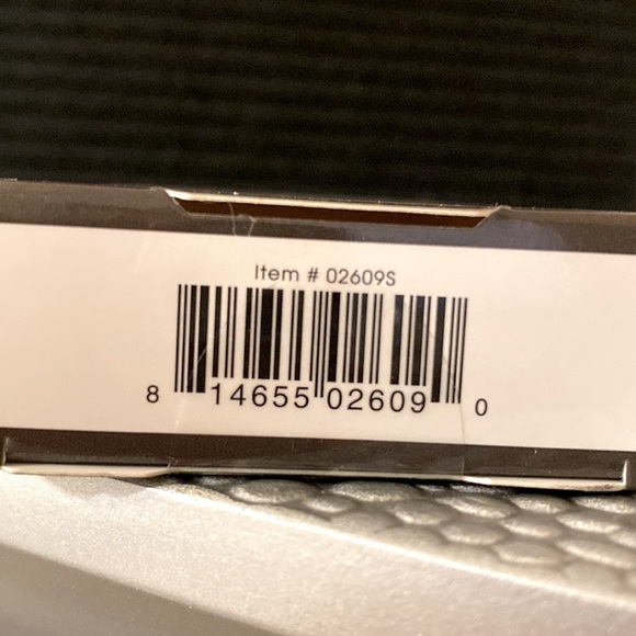 SPAWORKS  Deep Cleansing Nose Pore Strips 8 - Picture 3 of 3